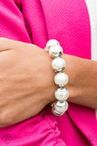 One Woman Show - STOPPER - White
