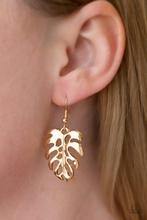 Desert Palms Gold