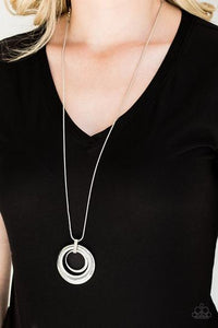 Gather Around Gorgeous - Silver