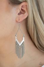 Unchained Fashion Silver Earring
